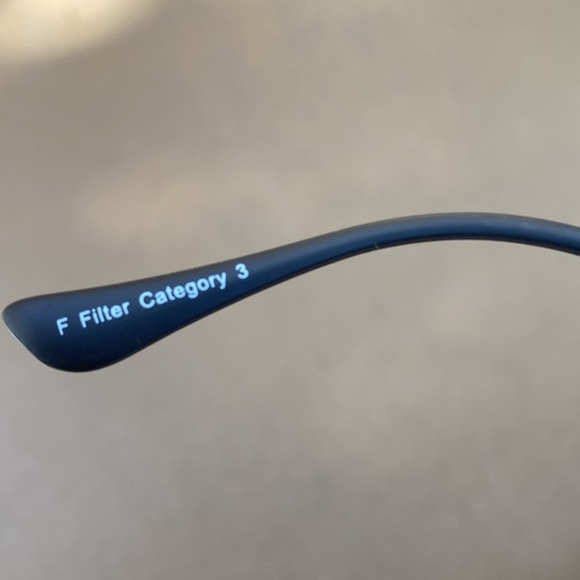 Eddie Bauer sunglasses - Picture 7 of 8